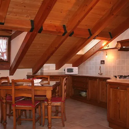 Apartment Maison Chante Lune *